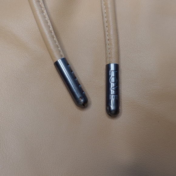 Lita By Ciara Lamb Leather wide leg Short Drawstring size Medium NWT MRSP $398 - Picture 7 of 12